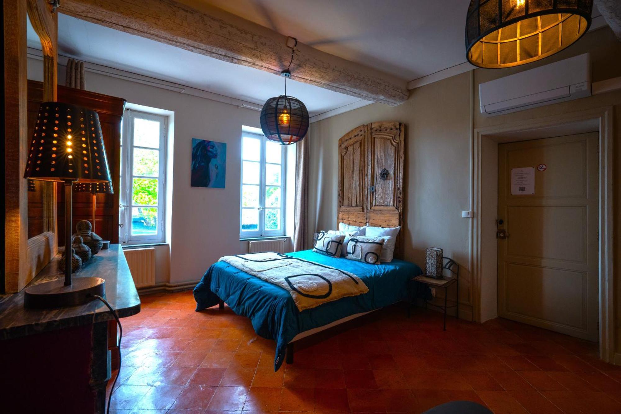 Couette-café Prieure Saint-louis *